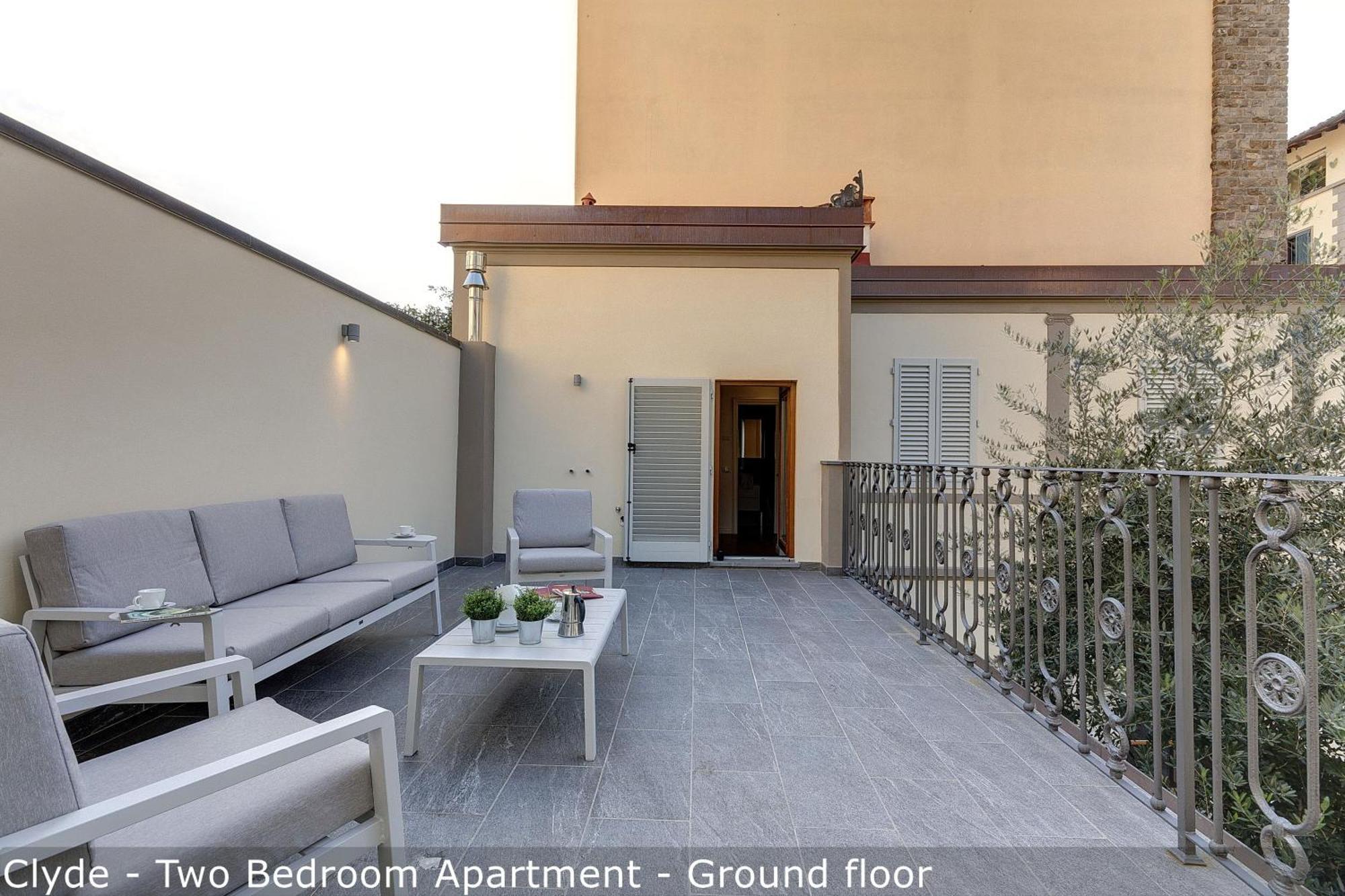 Bonnie - Clyde - Marvin Apartments By Mamo Florence Exterior photo