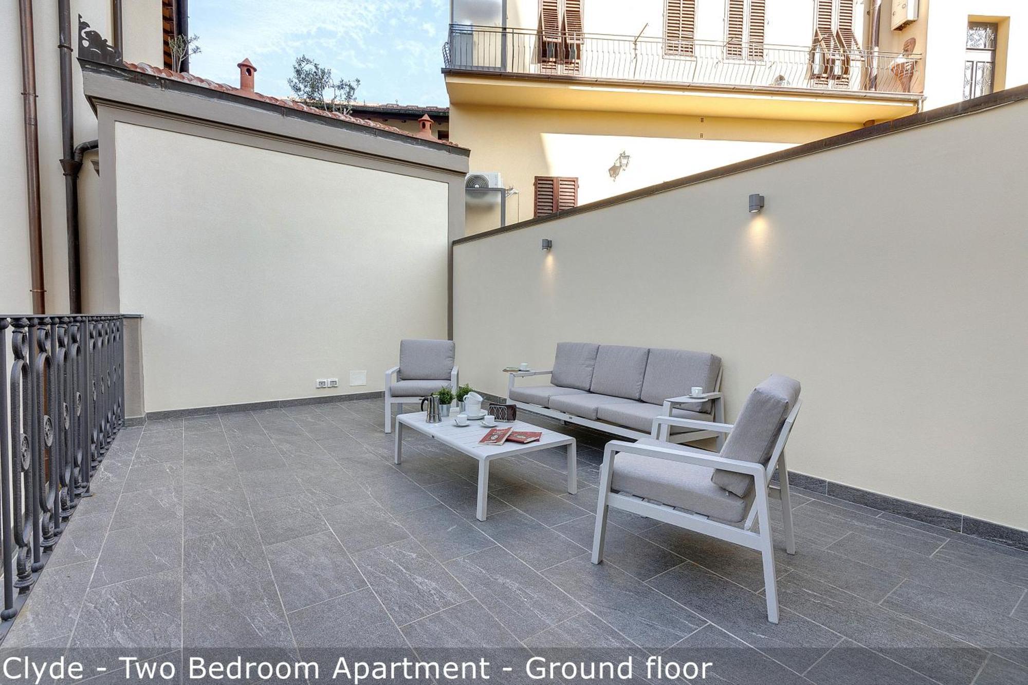 Bonnie - Clyde - Marvin Apartments By Mamo Florence Exterior photo